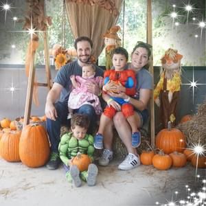 Meet your Posher, Elena